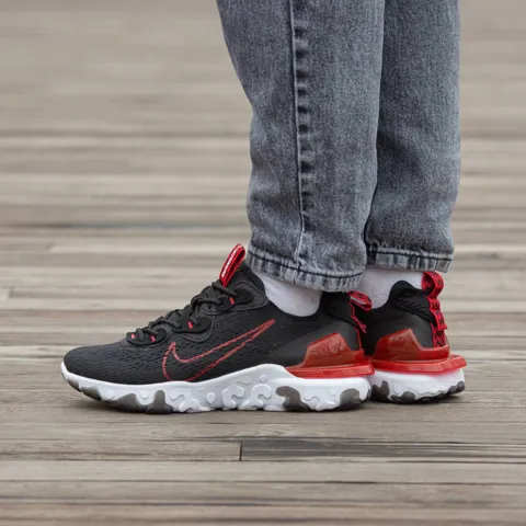 Nike React Vision Black Red